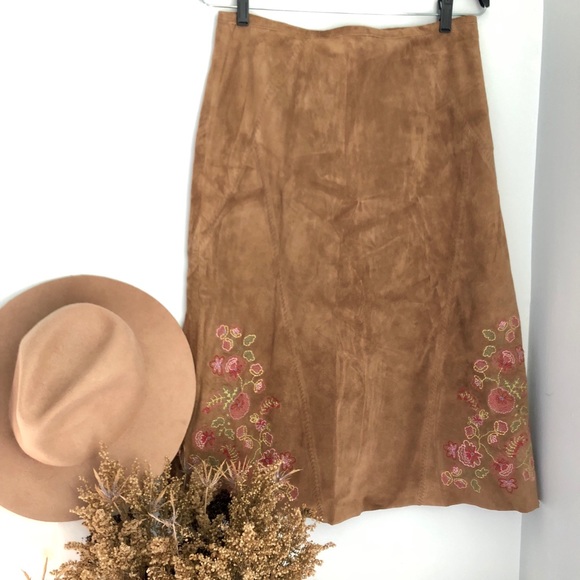 Vintage Dresses & Skirts - Vintage Suede Midi Skirt